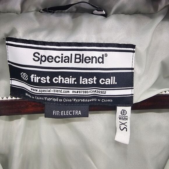 WOMANS SPECIAL BLEND ELECTRA FIT SKI JACKET XS - Picture 9 of 12